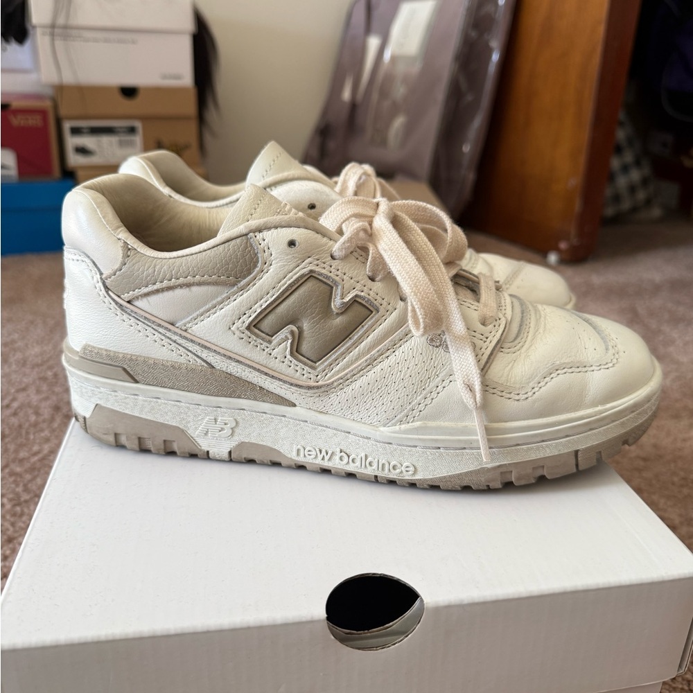 New Balance 550 Low-Top Sneakers in Cream and Tan